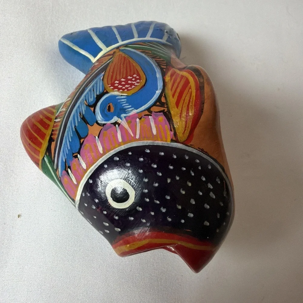 Vintage Folk Art Mexican Hand Painted Goldfish Pottery Fish.Length 4.5
